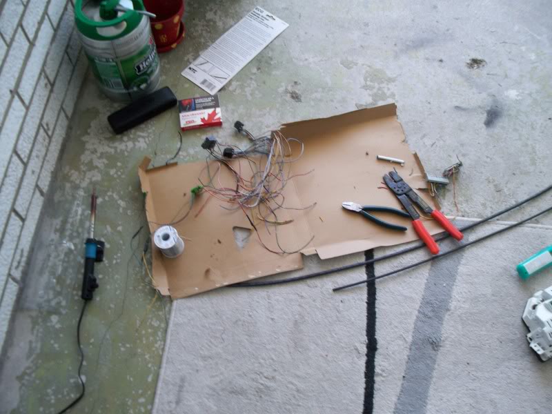 Name:  Soldering01.jpg
Views: 832
Size:  85.5 KB
