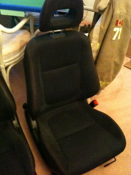 Name: 67652_10150313846800271_554730270_15801136_550683_n.jpg
Views: 25
Size: 37.6 KB