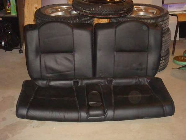 Name: Rear_leather_seats.jpg
Views: 17
Size: 36.8 KB