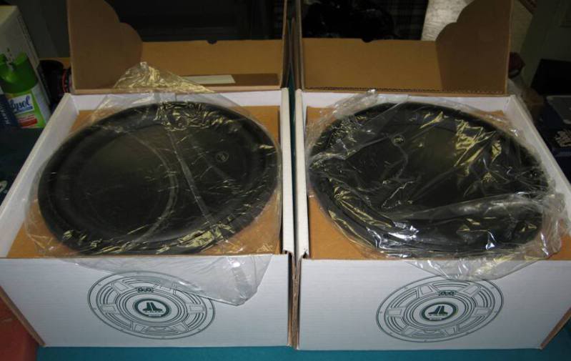 Name:  jl_12w3v3_3.jpg
Views: 171
Size:  48.6 KB