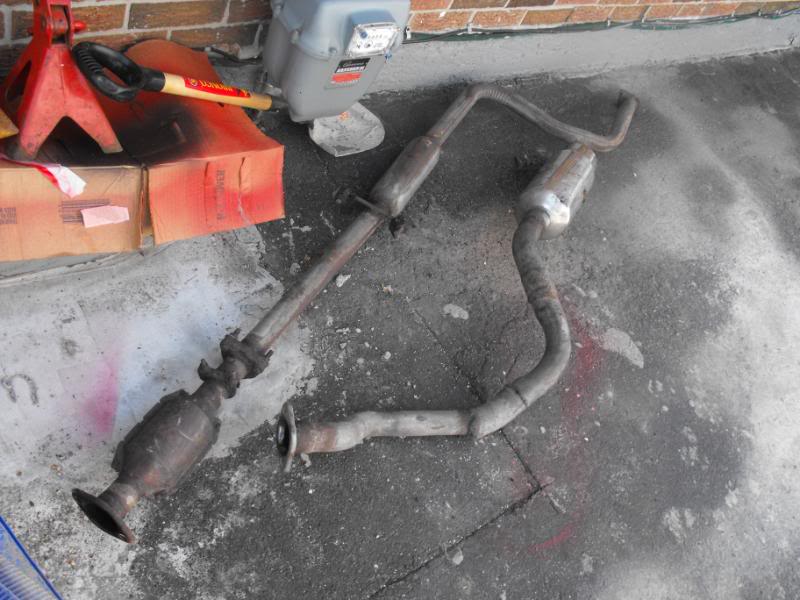 Name: exhaust1.jpg
Views: 27
Size: 81.0 KB