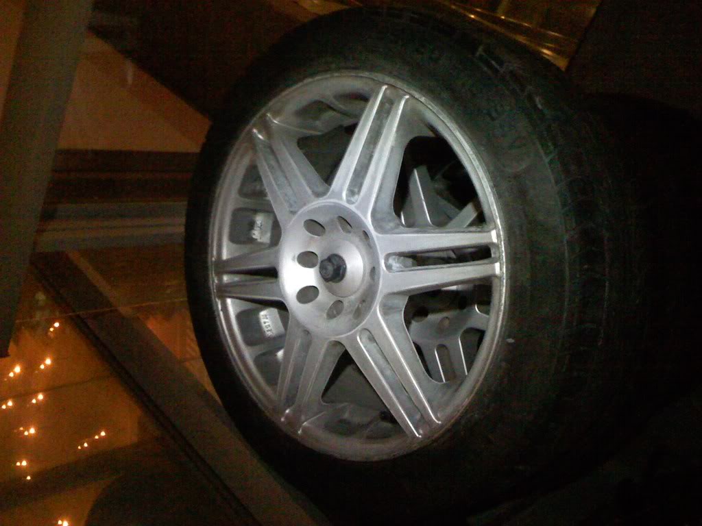 Name:  iphone030.jpg
Views: 15
Size:  82.1 KB