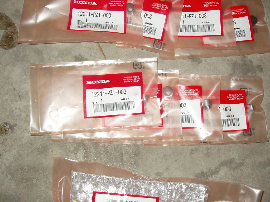 Name:  valveseals.jpg
Views: 24
Size:  125.1 KB