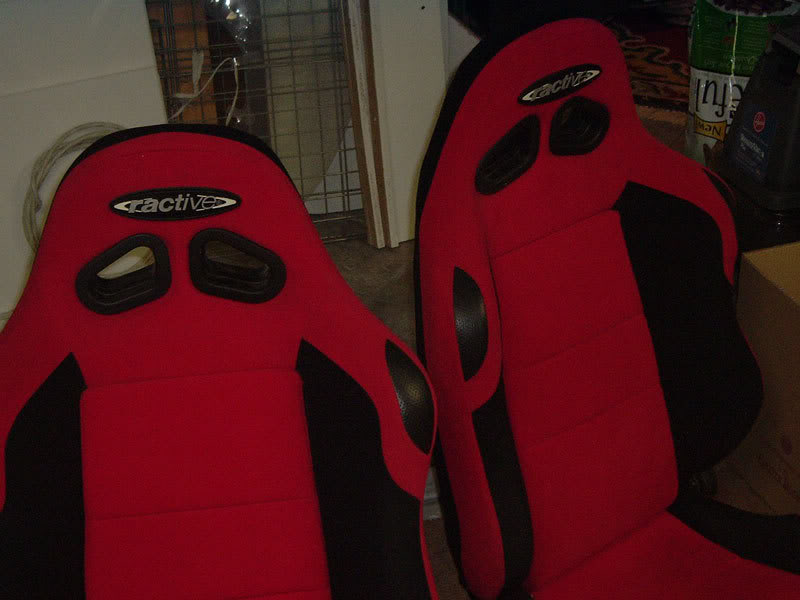 Name:  carseats28am.jpg
Views: 28
Size:  49.5 KB