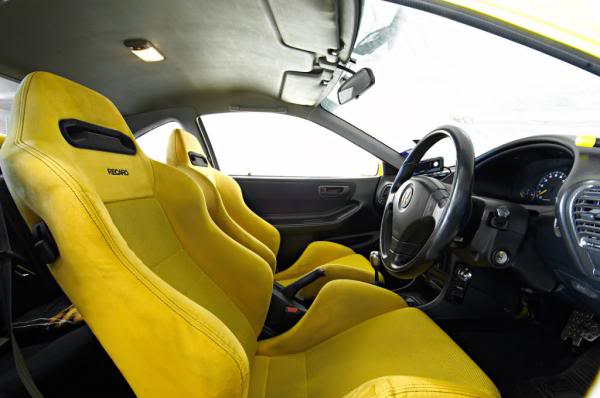 Name: AUDM-le-frontseats.jpg
Views: 811
Size: 31.2 KB