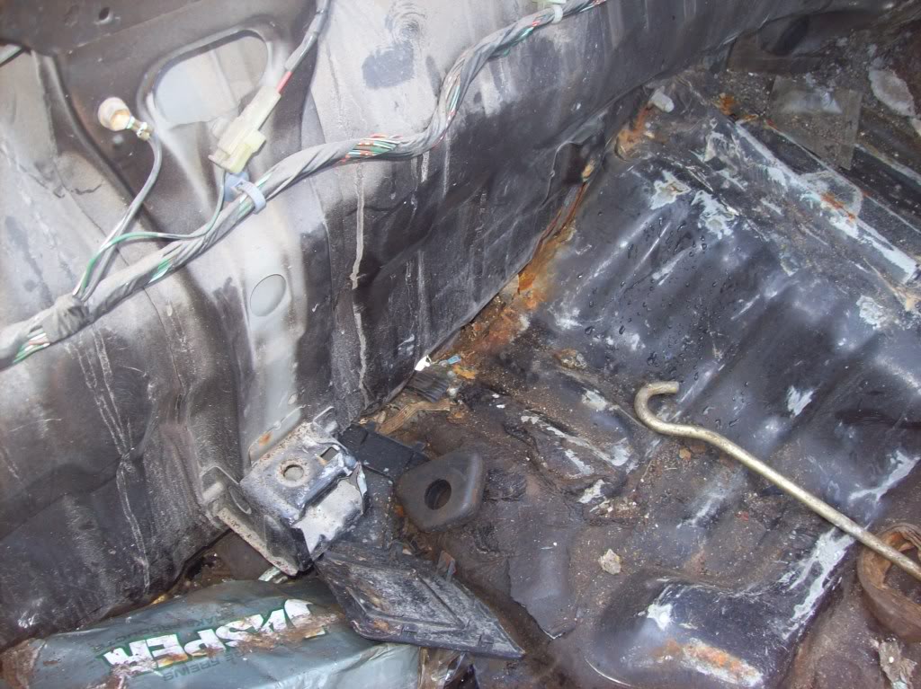 Name:  accident2007-1.jpg
Views: 16
Size:  149.5 KB