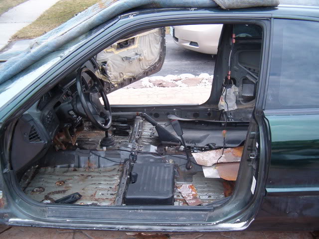 Name:  driversidedoorremoved.jpg
Views: 14
Size:  76.0 KB